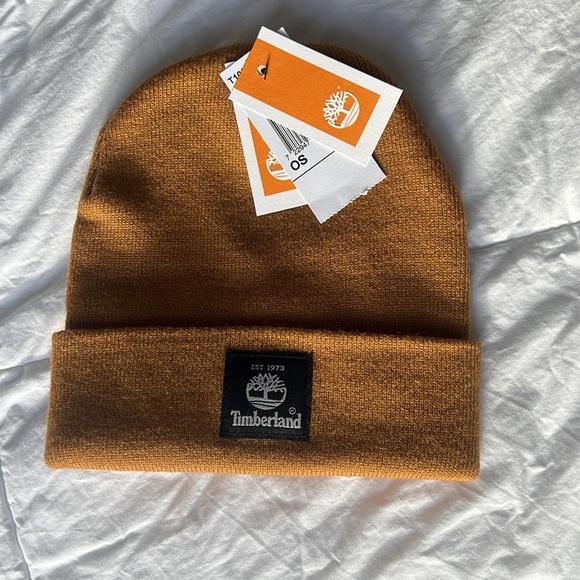 Timberland hat NEVER WORN WITH TAGS - Picture 1 of 5